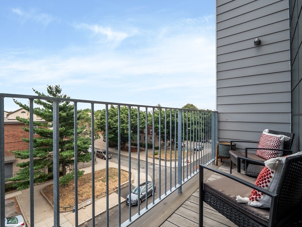 2 West Sixth Street, Unit 306 Boston, MA 02127 - Photo 3 of 40