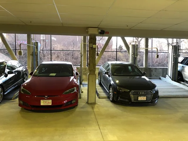 $4,500 | 2 West Sixth Street, Unit 306, Boston, MA 02127