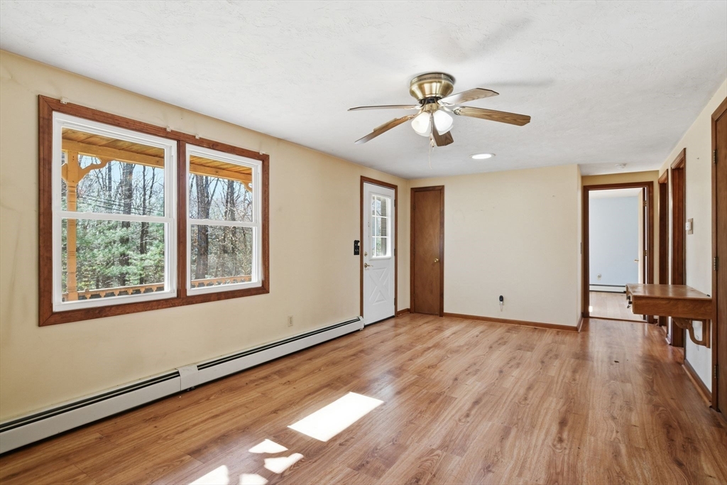514 Leadmine Road Sturbridge, MA 01566 - Photo 2 of 39 Gallery Image 2