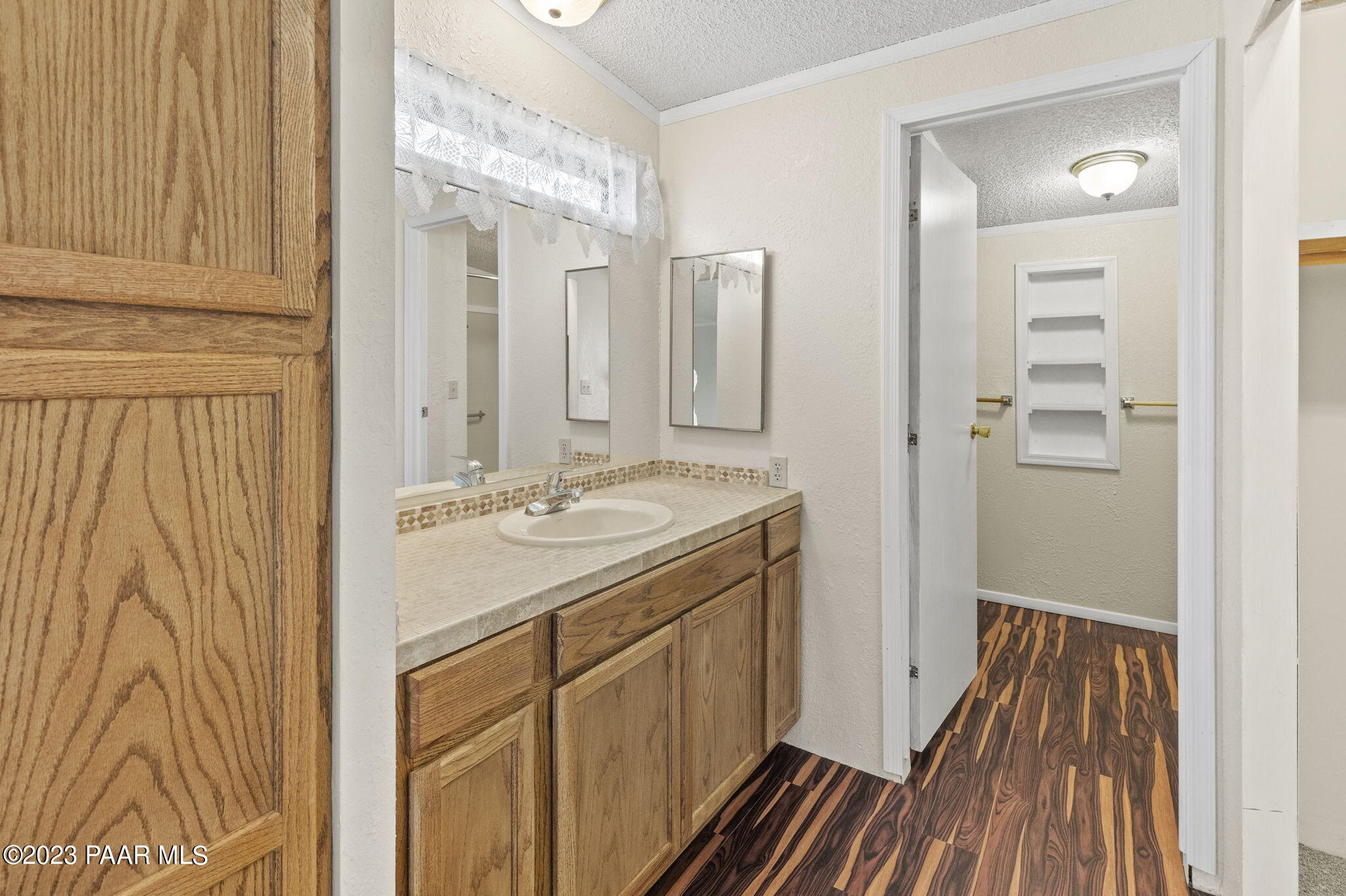 13625 South Spring Lane Mayer, AZ 86333 - Photo 20 of 36 Primary Bathroom