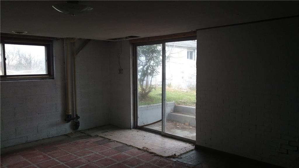 752 Callery Road Evans City, PA 16033 - Photo 11 of 15 Gallery Image 11