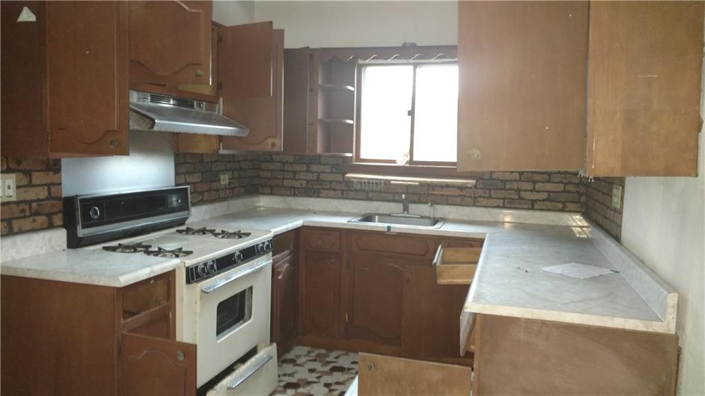 752 Callery Road Evans City, PA 16033 - Photo 4 of 15 Gallery Image 4