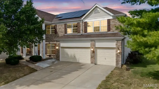 $575,000 | 3509 Sutton Drive, St. Charles, MO 63301