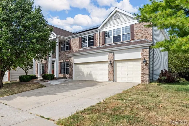 $575,000 | 3509 Sutton Drive, St. Charles, MO 63301