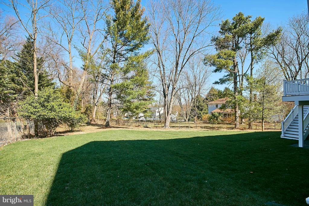 1871 Beulah Road Vienna, VA 22182 - Photo 28 of 30 a view of yard with trees