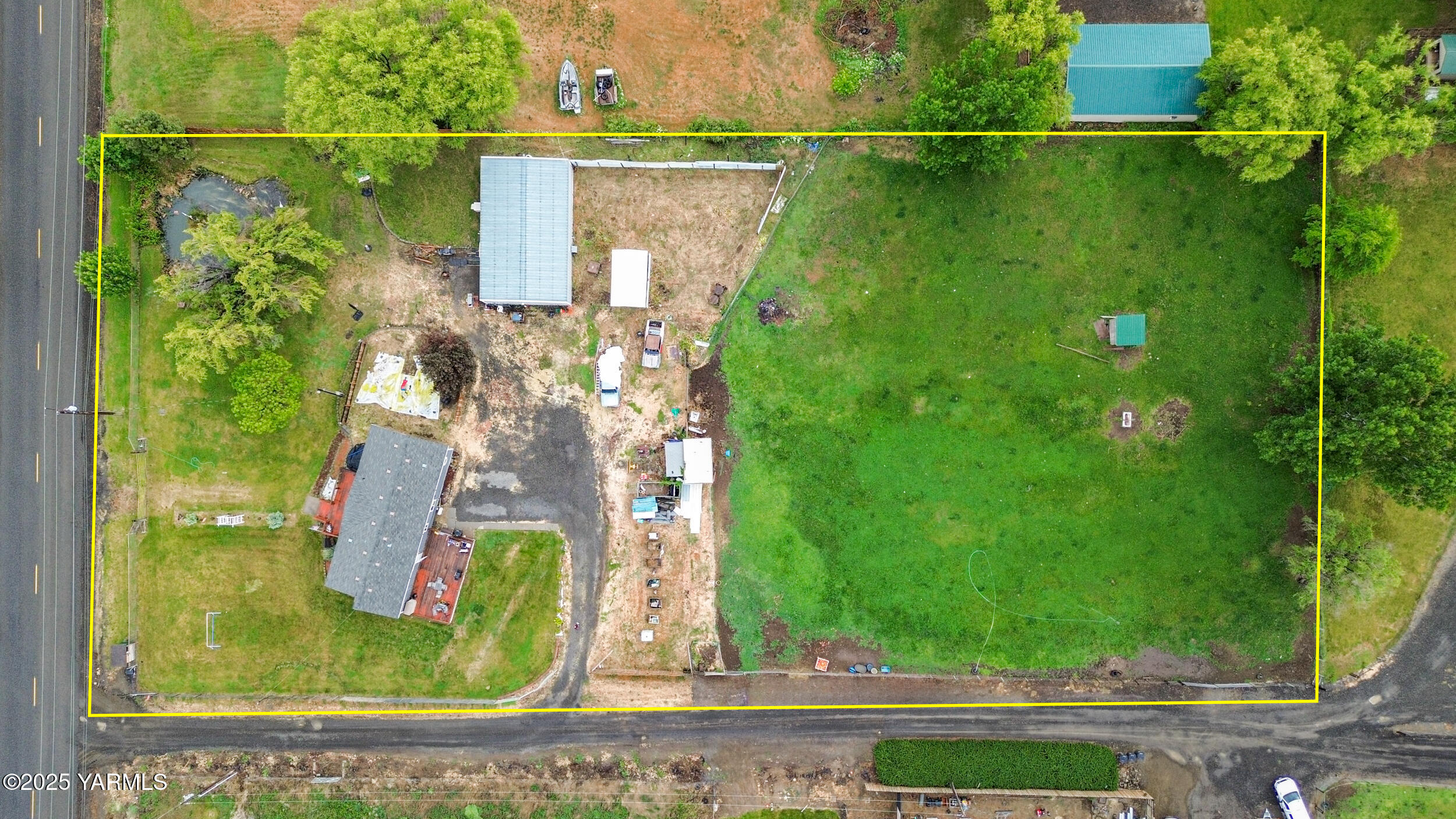 15220 Fisk Road Yakima, WA 98908 - Photo 28 of 29 a view of a lake view