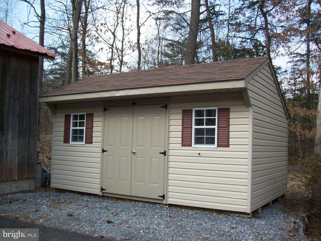 389 Michters Road Newmanstown, PA 17073 - Photo 6 of 18 Gallery Image 6