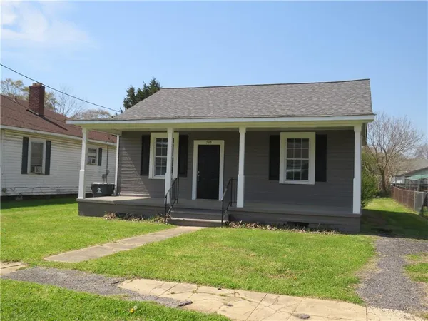 $149,900 | 293 4th Street, Cedartown, GA 30125