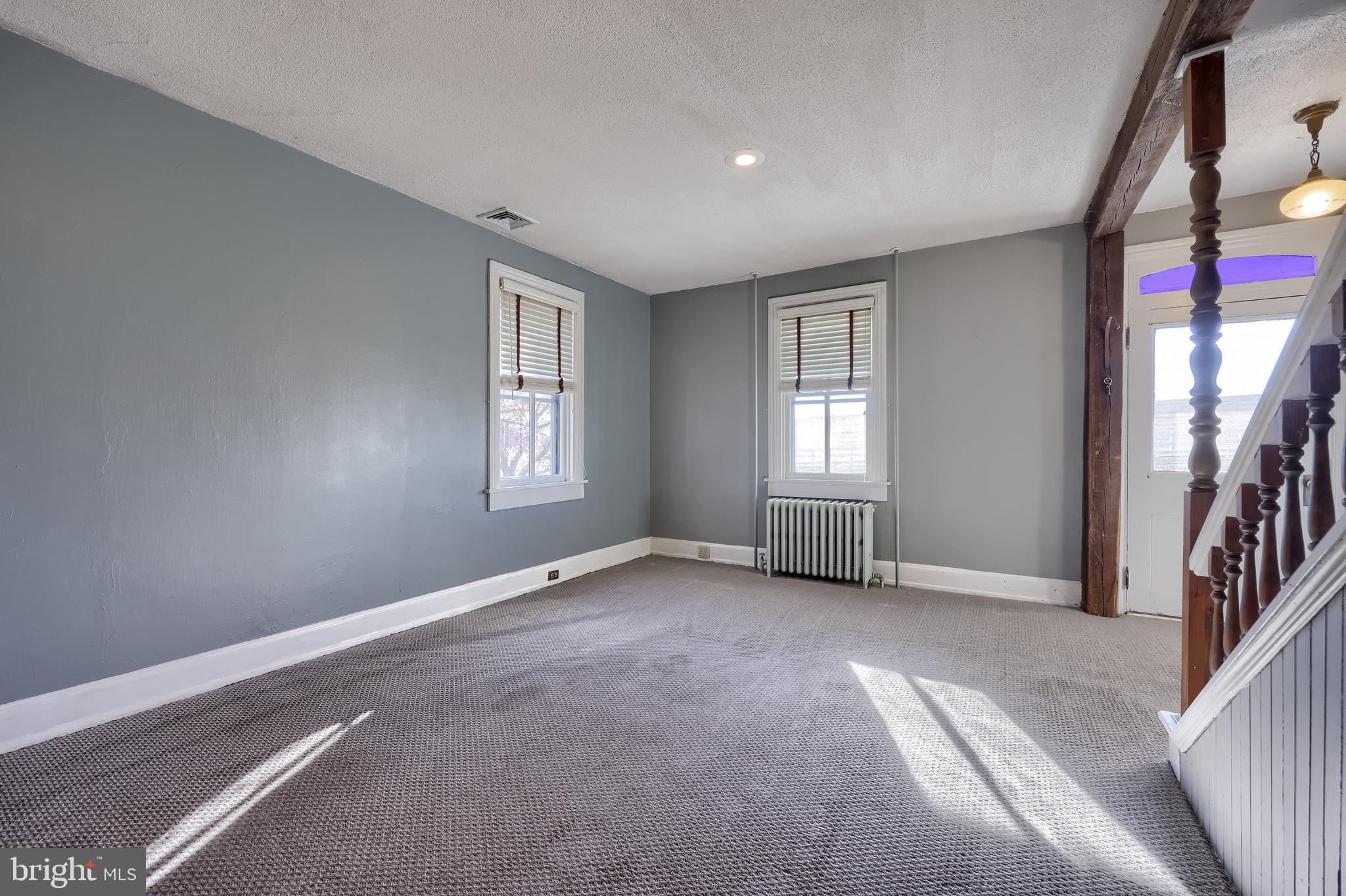 739 Village Road Lancaster, PA 17602 - Photo 14 of 49 Living Room