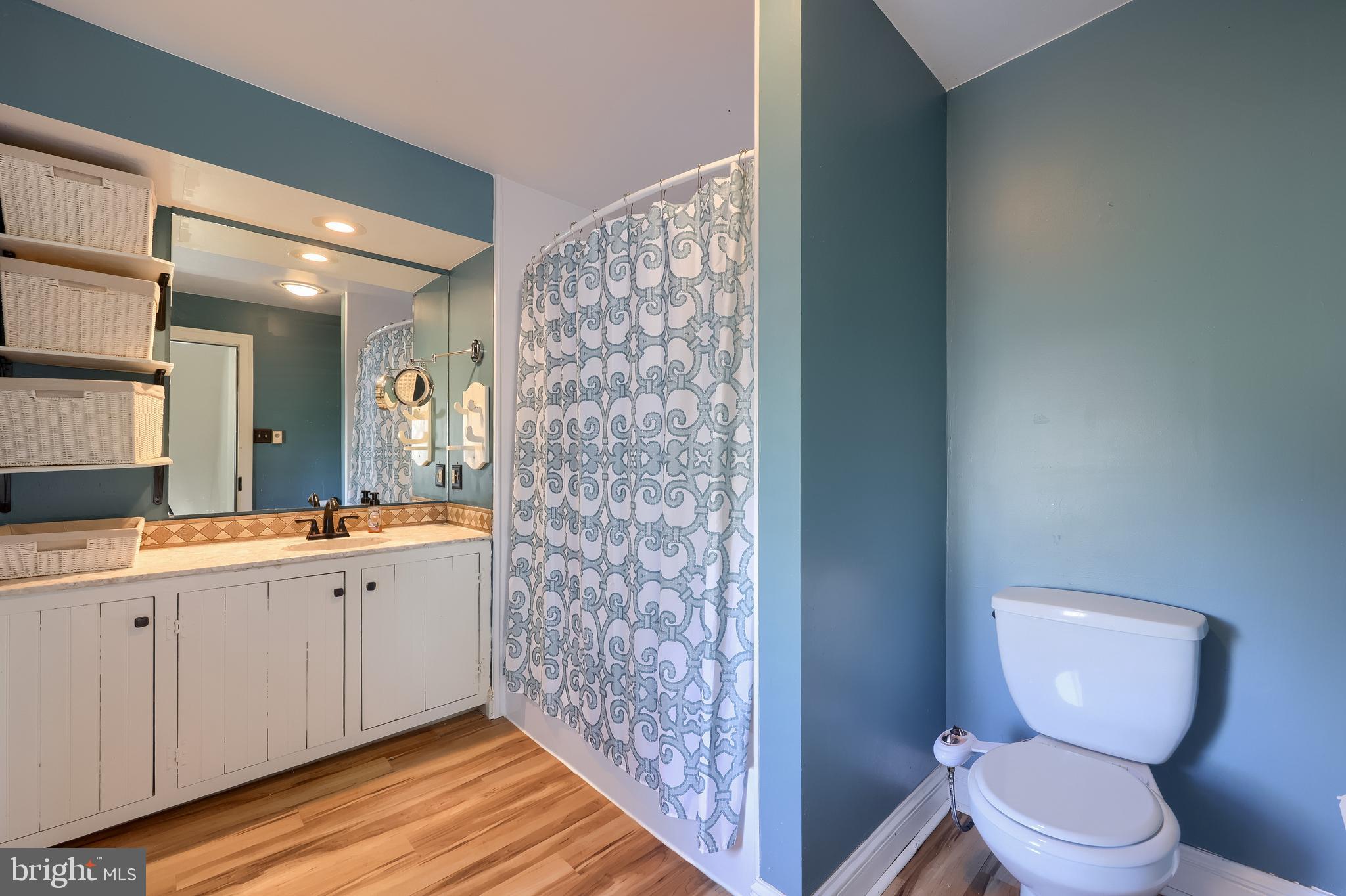 739 Village Road Lancaster, PA 17602 - Photo 27 of 49 Bathroom