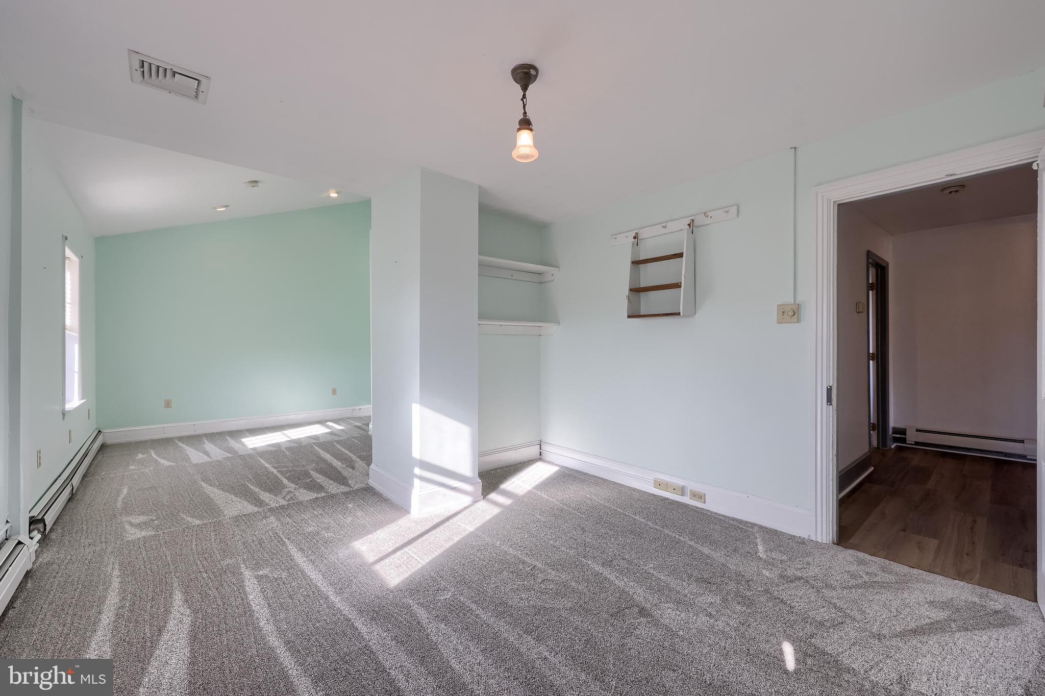 739 Village Road Lancaster, PA 17602 - Photo 28 of 49 3rd Bedroom