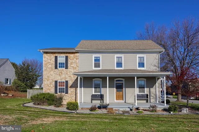 $385,000 | 739 Village Road, Lancaster, PA 17602