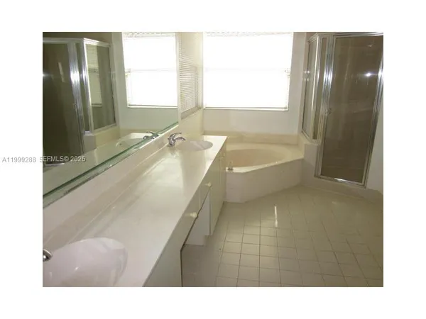 $3,800 | 9721 Southwest 155th Avenue, Miami, FL 33196