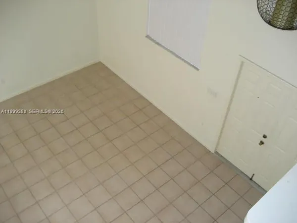 $3,800 | 9721 Southwest 155th Avenue, Miami, FL 33196