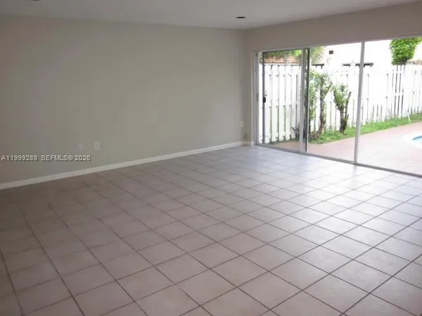 $3,800 | 9721 Southwest 155th Avenue, Miami, FL 33196