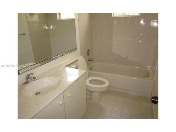 $3,800 | 9721 Southwest 155th Avenue, Miami, FL 33196