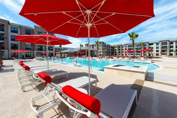 $2,495 | 15915 Kingfield Drive, Unit 2317, Houston, TX 77084