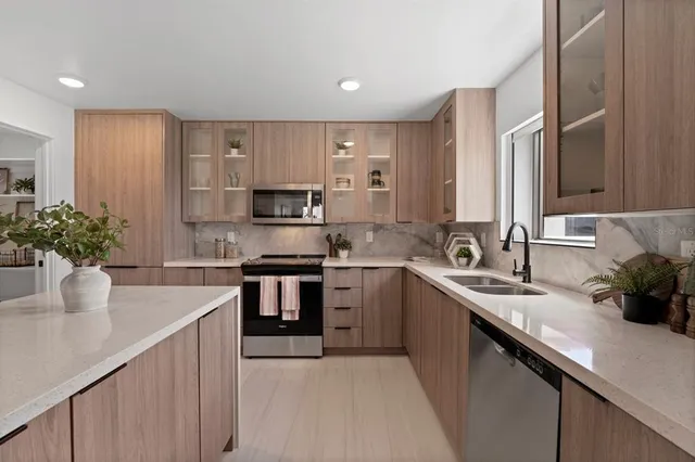 $384,900 | 6340 Chorus Drive, Mascotte, FL 34753