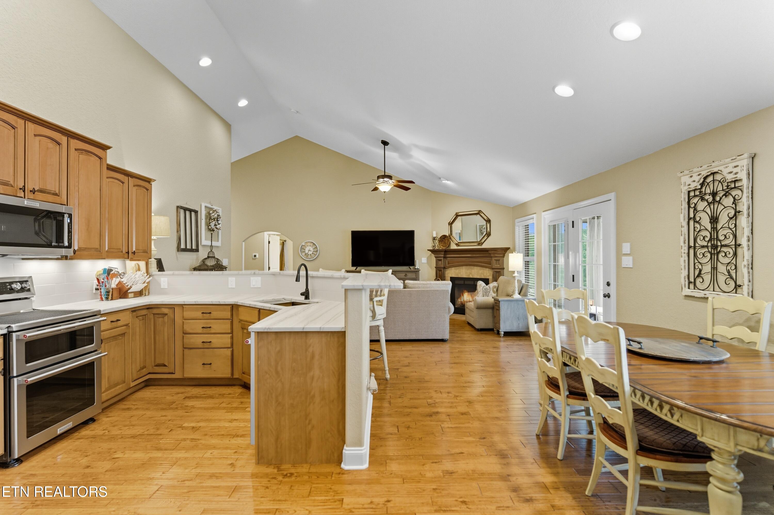 8261 Greenwell Road Knoxville, TN 37938 - Photo 19 of 55 kitchen/ dining room