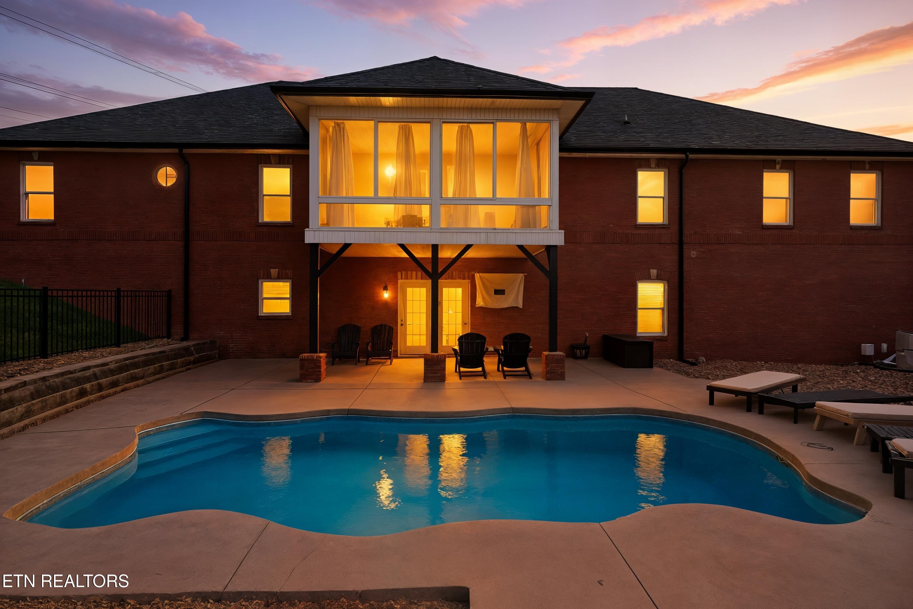 8261 Greenwell Road Knoxville, TN 37938 - Photo 45 of 55 back outside