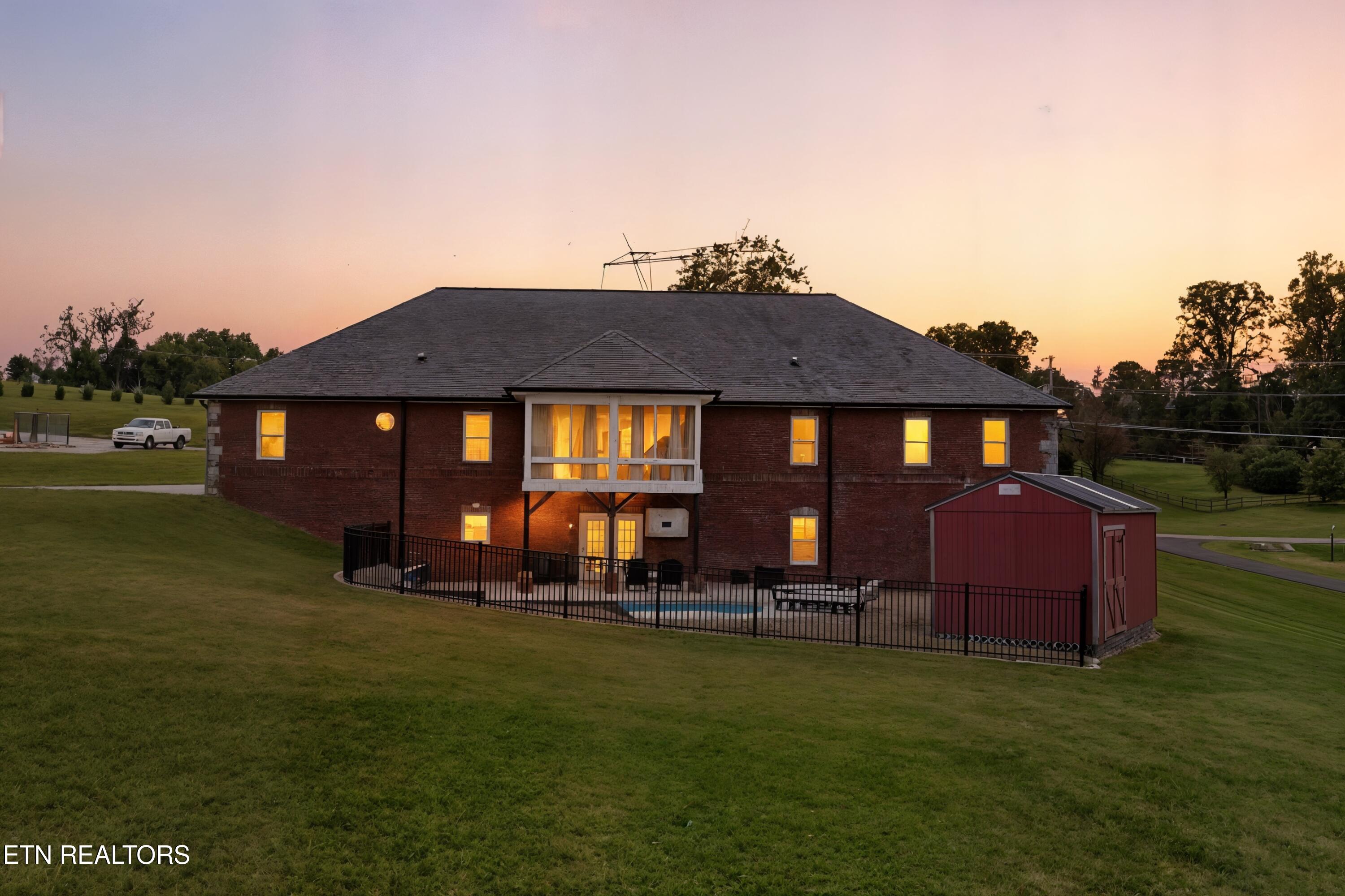 8261 Greenwell Road Knoxville, TN 37938 - Photo 49 of 55 back outside