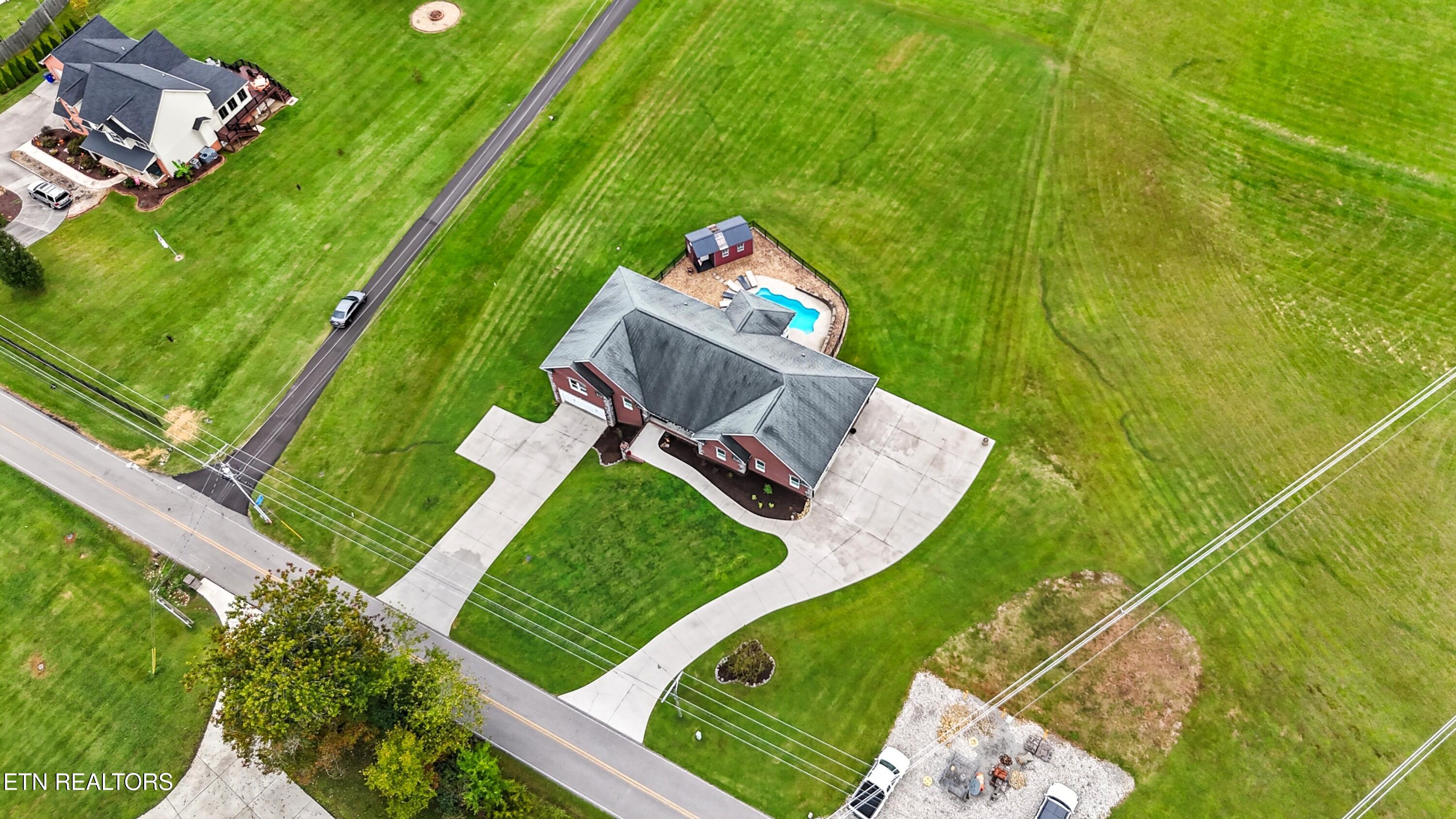 8261 Greenwell Road Knoxville, TN 37938 - Photo 50 of 55 drone