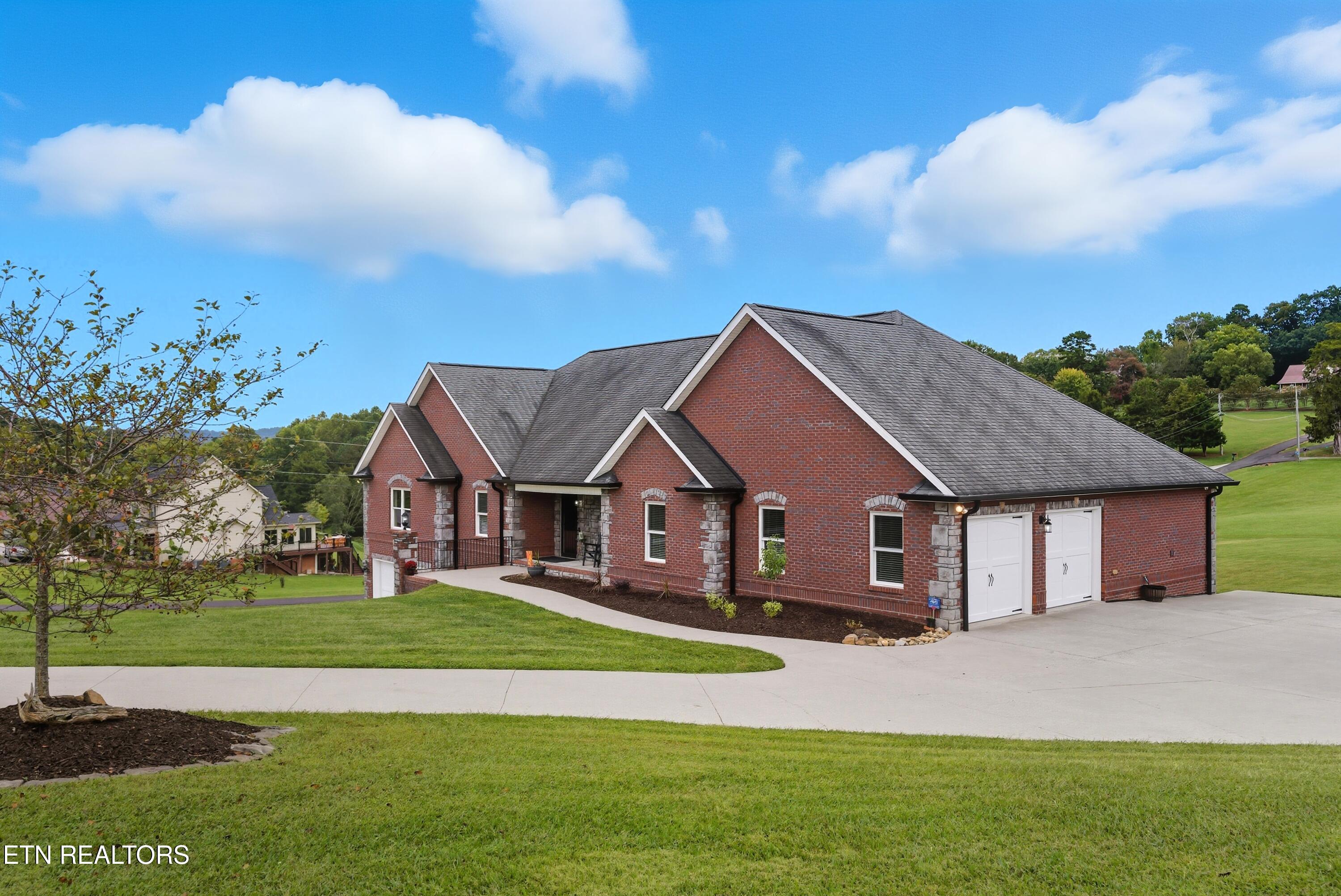 8261 Greenwell Road Knoxville, TN 37938 - Photo 53 of 55 front outside