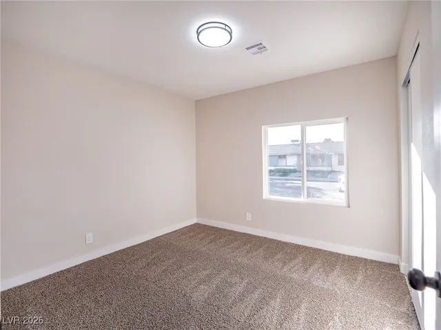 $389,900 | 1205 Stoney Beach Street, Las Vegas, NV 89110