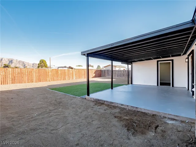 $389,900 | 1205 Stoney Beach Street, Las Vegas, NV 89110