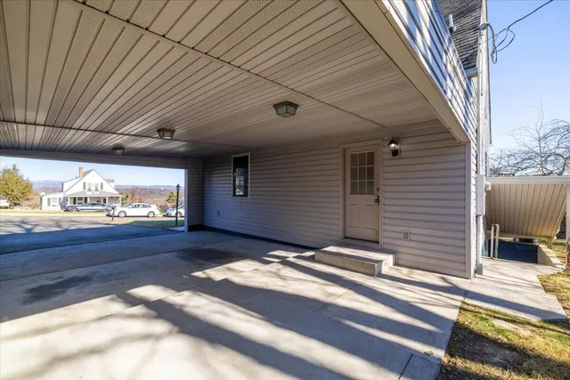 $230,000 | 112 Jackson Circle, Radford, VA 24141