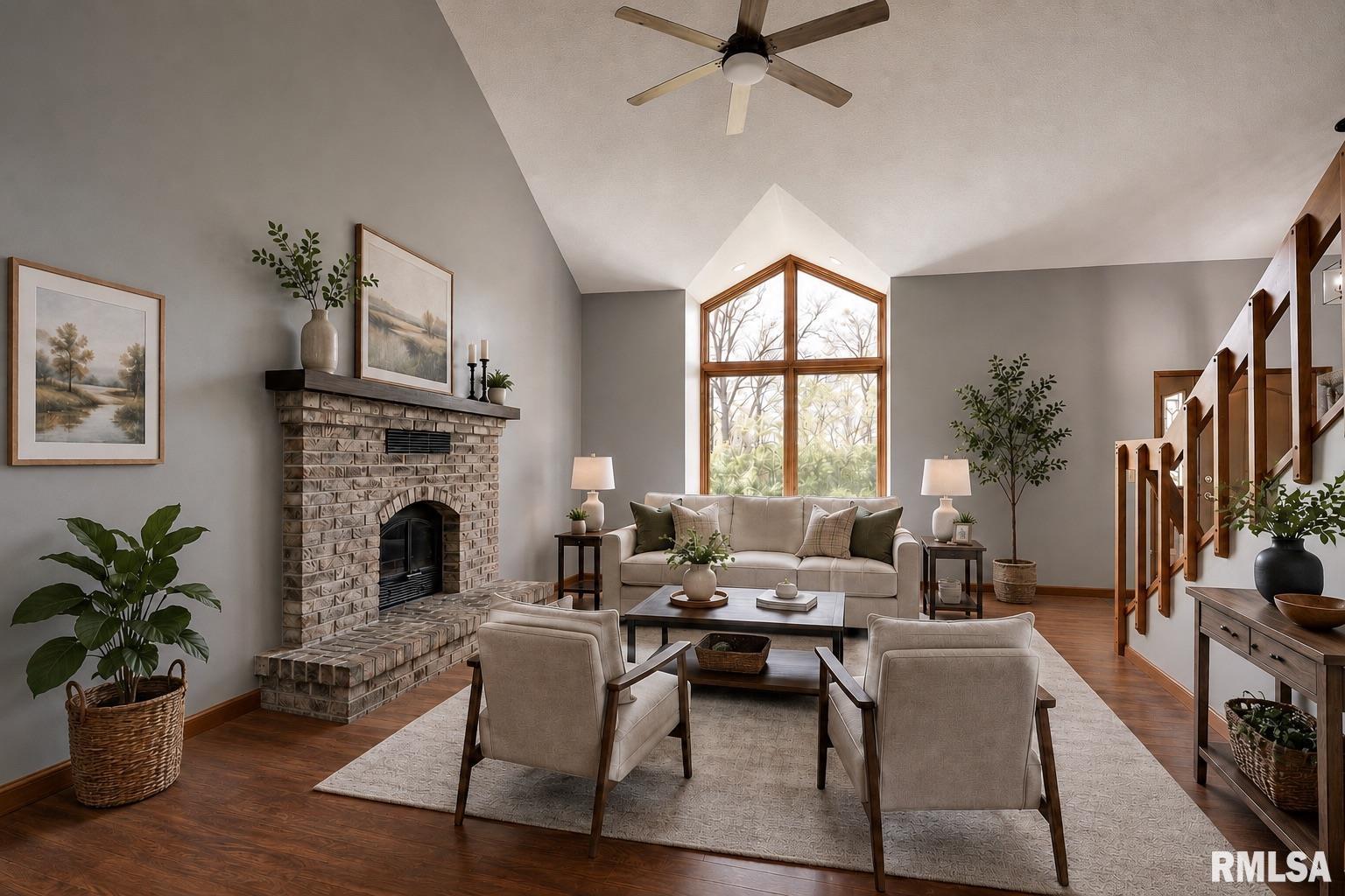 4729 Hidden Cove Road Quincy, IL 62305 - Photo 3 of 17