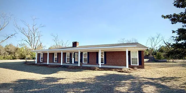 $339,900 | 201 Burketts Ferry Road, Hazlehurst, GA 31539
