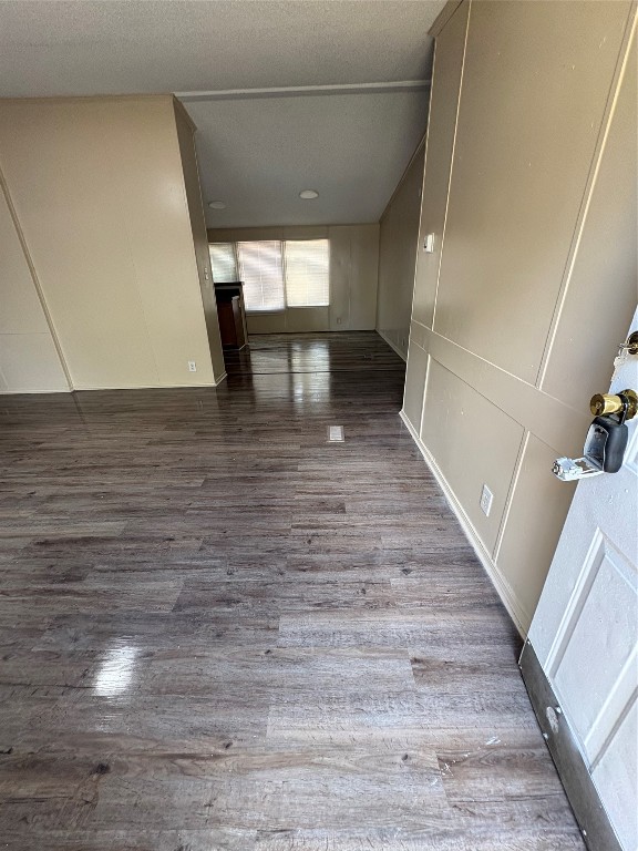 9541 Maple Ridge Drive Willis, TX 77318 - Photo 3 of 22