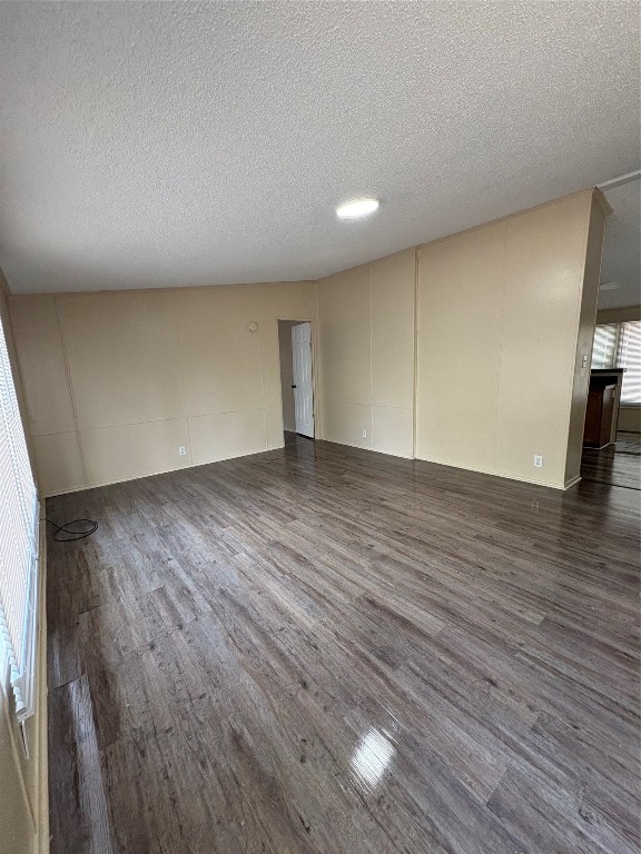 9541 Maple Ridge Drive Willis, TX 77318 - Photo 4 of 22
