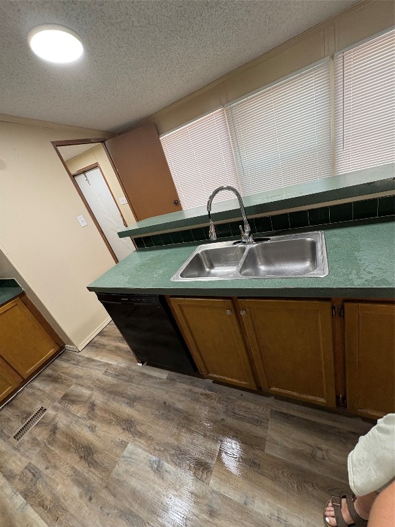 9541 Maple Ridge Drive Willis, TX 77318 - Photo 6 of 22