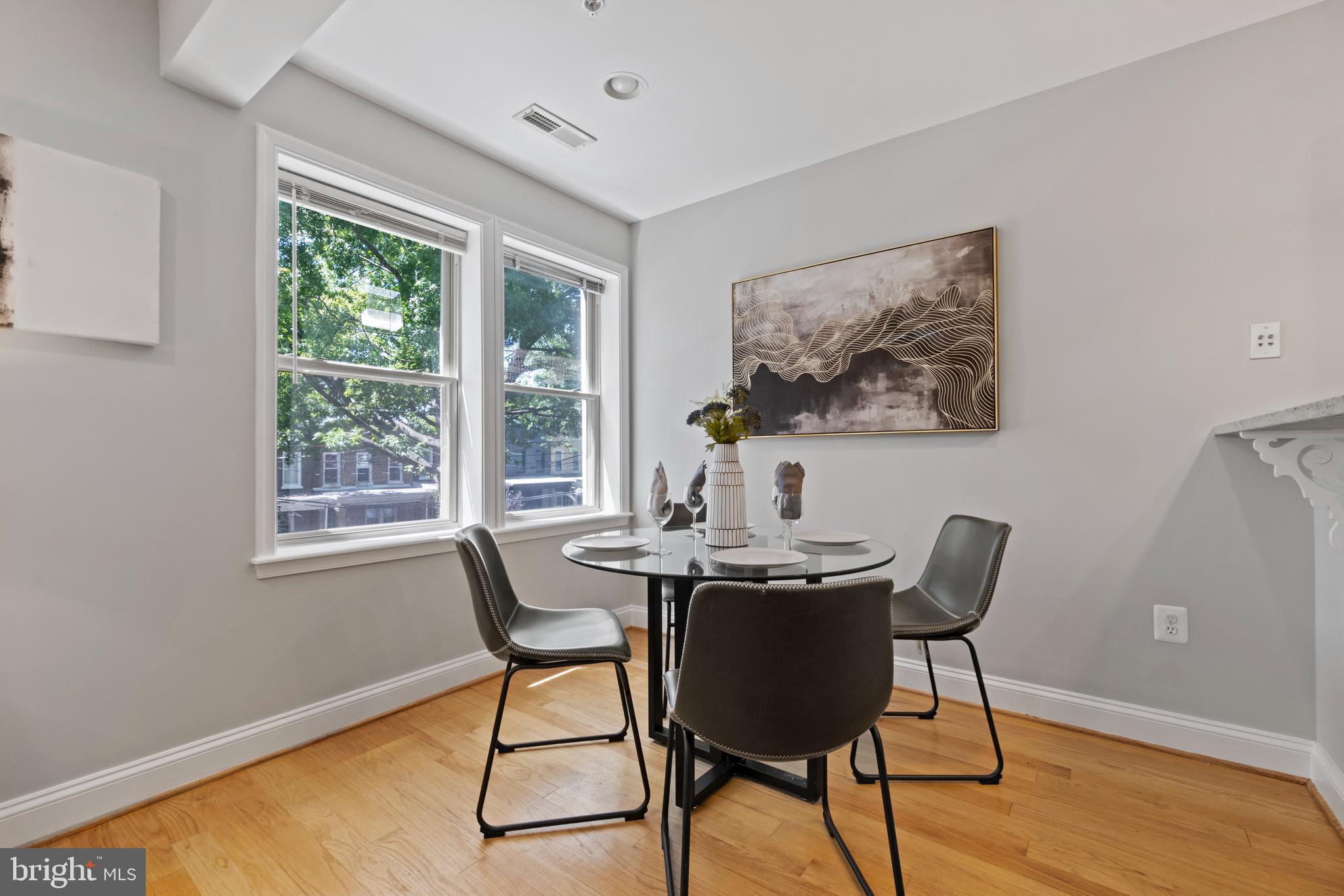 617 Jefferson Street Northwest, Unit 202 Washington, DC 20011 - Photo 5 of 22