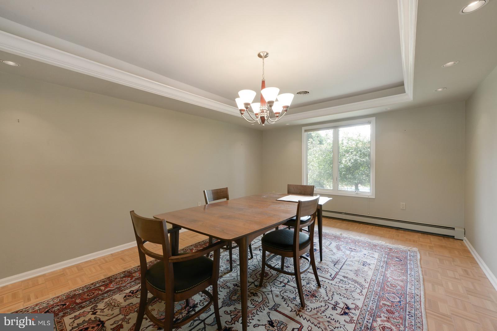 351 Sawmill Road Hamilton, NJ 08620 - Photo 9 of 32 Dining Room