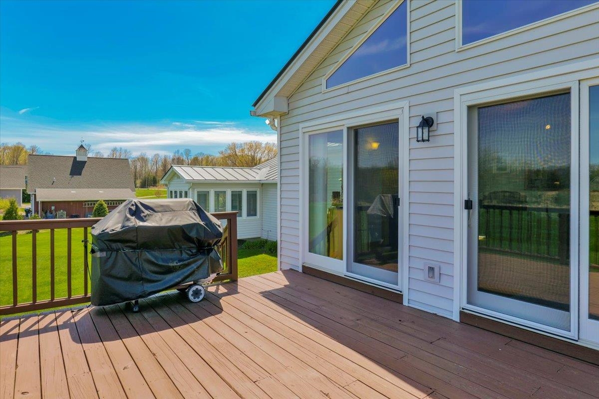 132 E Shore South Grand Isle, VT 05458 - Photo 12 of 28