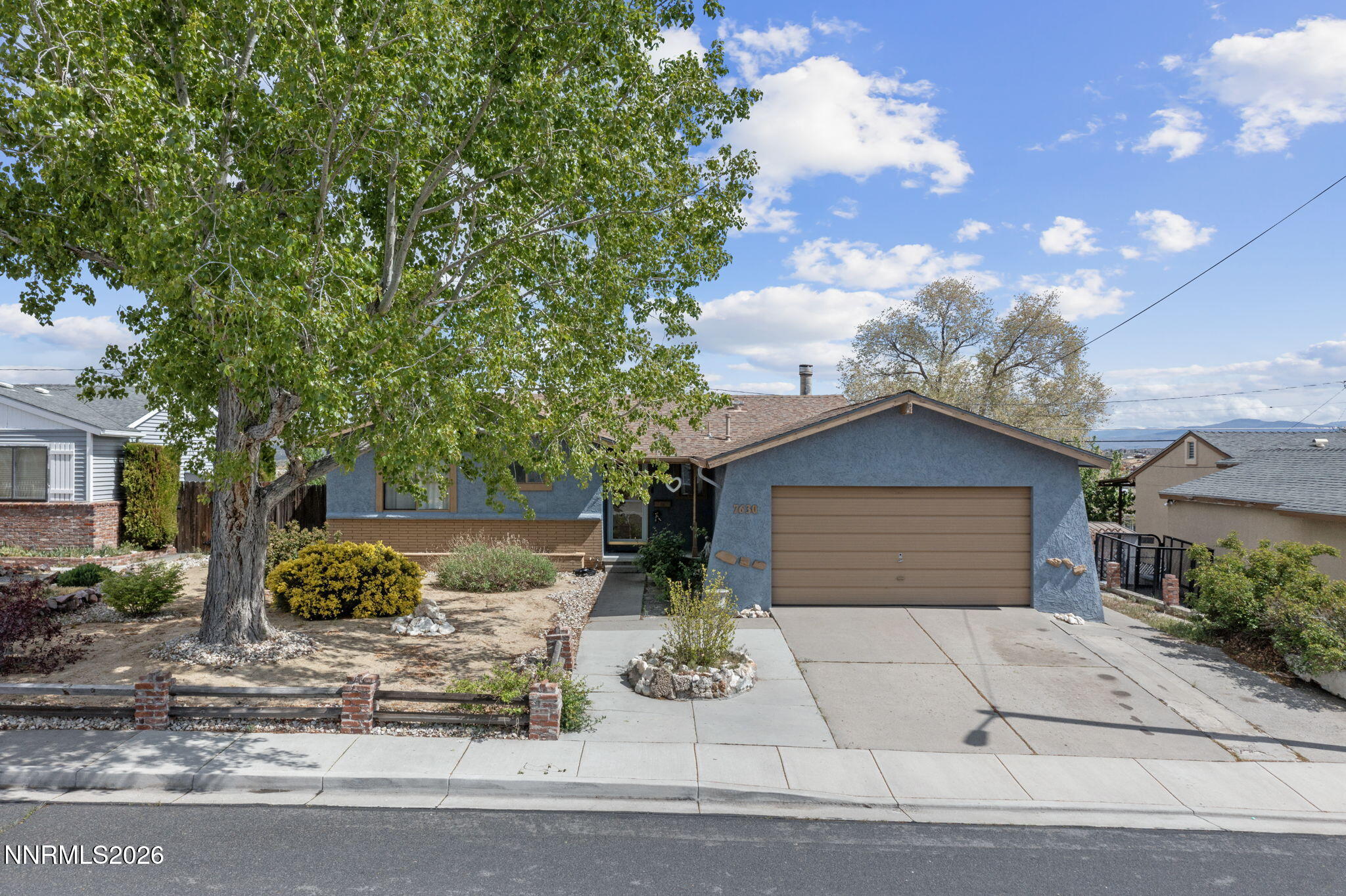 7630 Halifax Drive Reno, NV 89506 - Photo 3 of 33 4-web-or-mls-DJI_0246