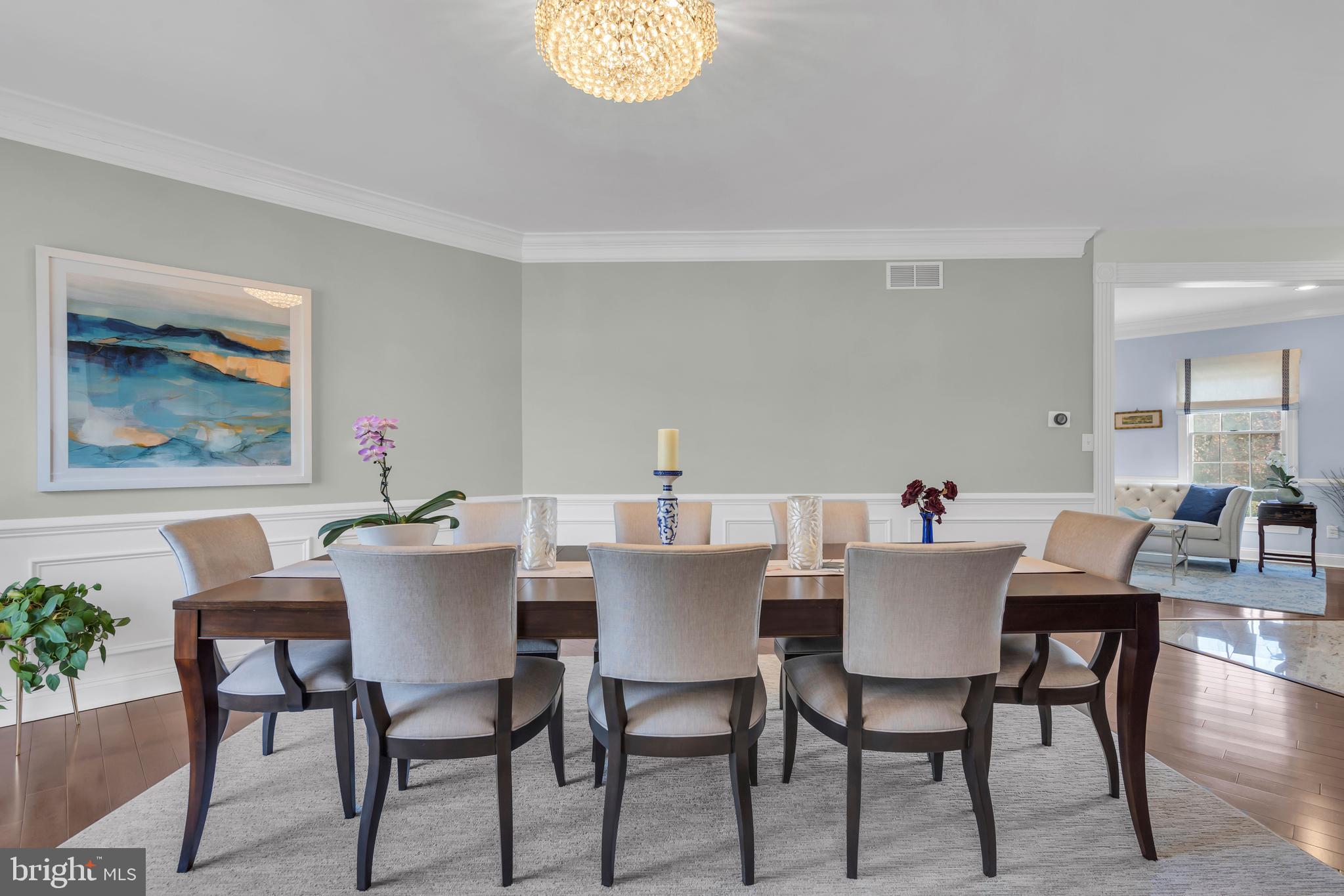 317 Christopher Drive Princeton, NJ 08540 - Photo 17 of 66 Holds Large Table