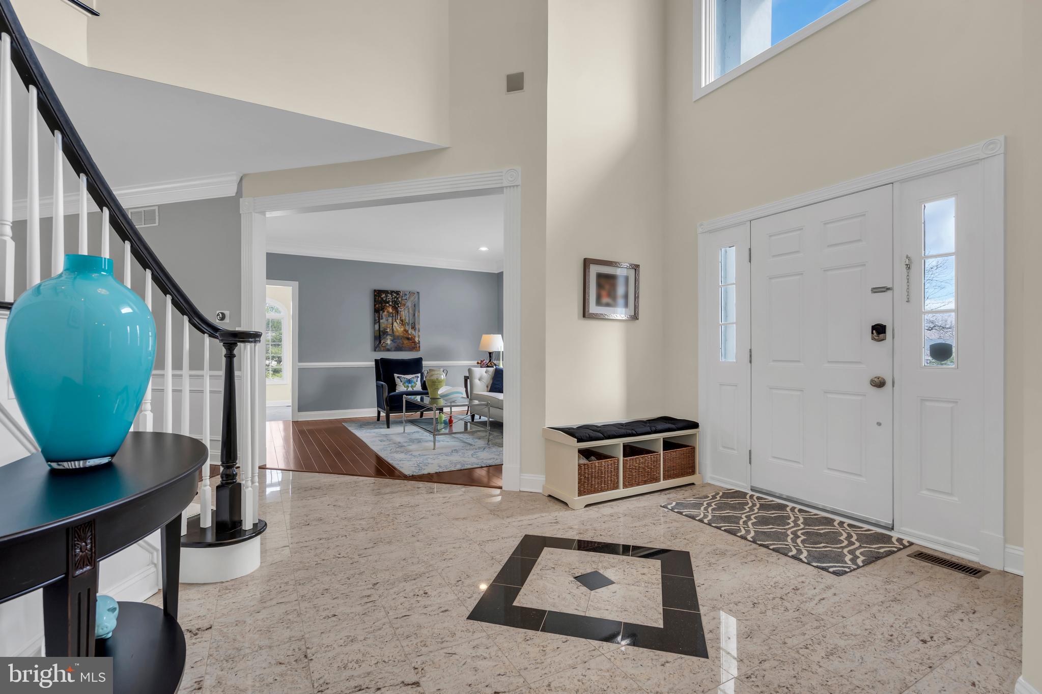 317 Christopher Drive Princeton, NJ 08540 - Photo 9 of 66 a living room with furniture