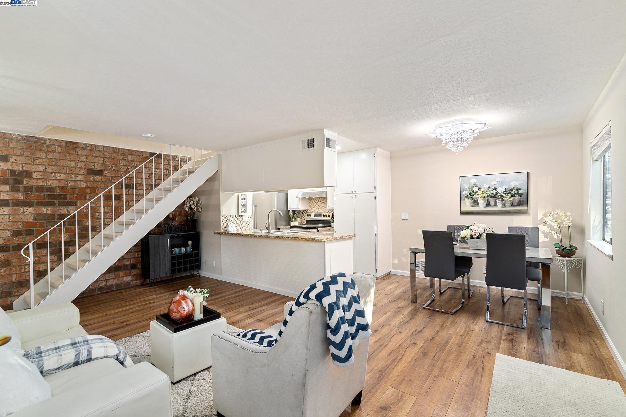 312 North 2nd St Unit 2