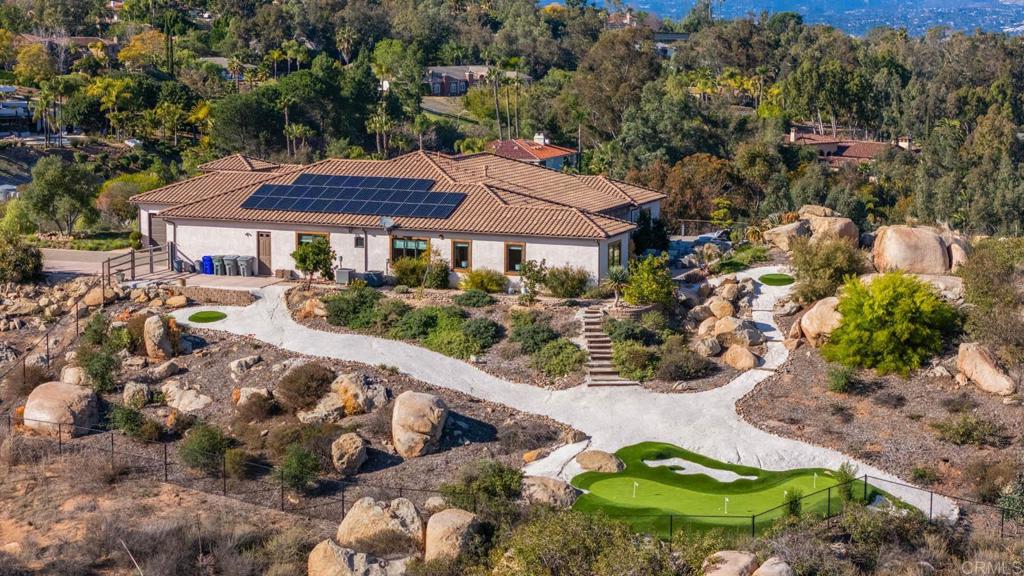 13495 Del Poniente Road Poway, CA 92064 - Photo 4 of 60