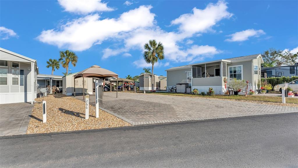 2436 Citrus Tree Road Clermont, FL 34714 - Photo 7 of 16 Gallery Image 7