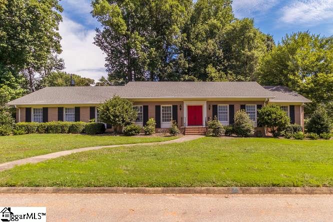 209 Parliament Road Greenville, SC 29615 - Photo 1 of 31 Gallery Image 1