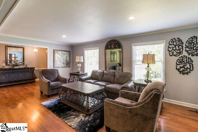 209 Parliament Road Greenville, SC 29615 - Photo 5 of 31 Gallery Image 5