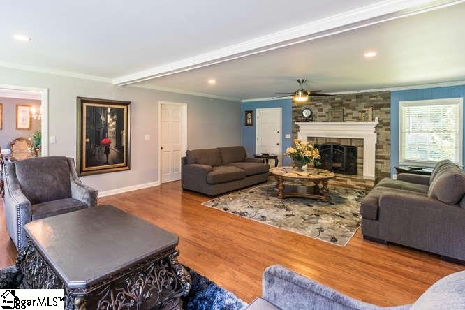 209 Parliament Road Greenville, SC 29615 - Photo 6 of 31 Gallery Image 6