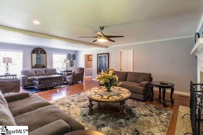 209 Parliament Road Greenville, SC 29615 - Photo 8 of 31 Gallery Image 8