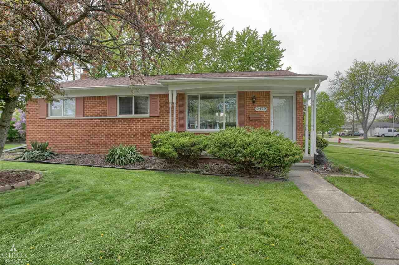 2479 Milverton Road Troy, MI 48083 - Photo 1 of 32 31319619.JPG