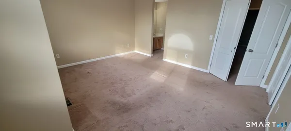 $2,650 | 166 Old Brookfield Road, Unit 314, Danbury, CT 06811